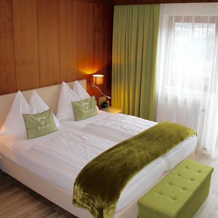 Hotel Montana تلفس ام ستوباي المظهر الخارجي الصورة